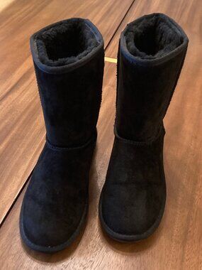 Women's Lamo Boots / Black / 9" / Size 9
